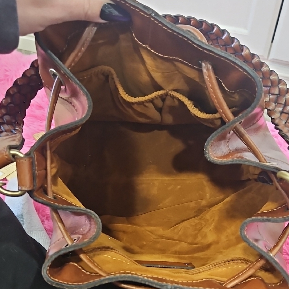 Elegant Brown Leather Women's Bag - Picture 2 of 5